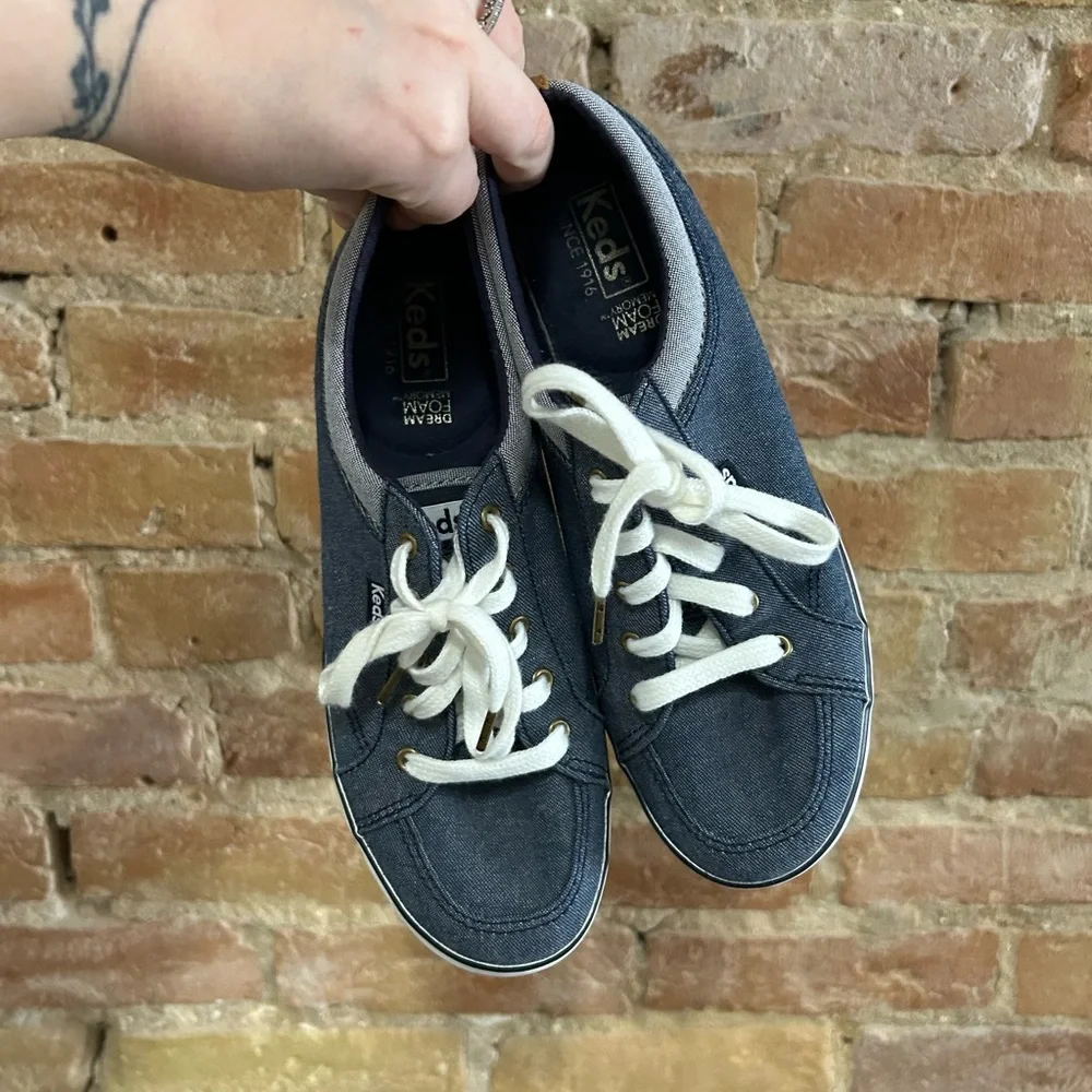 Keds Women's Centre II Chambray Denim Blue Sneakers - Picture 4 of 8